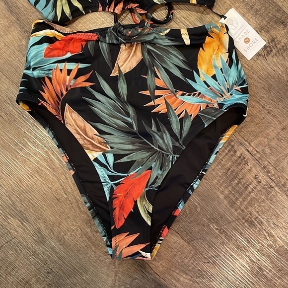 Shade & Shore Lowest Coverage One Piece Tropical Swim Suit - Picture 2 of 12
